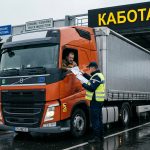 Дальнобойщик на проверке документов — каботаж в ЕС: правило 3 в 7, штрафы, CMR